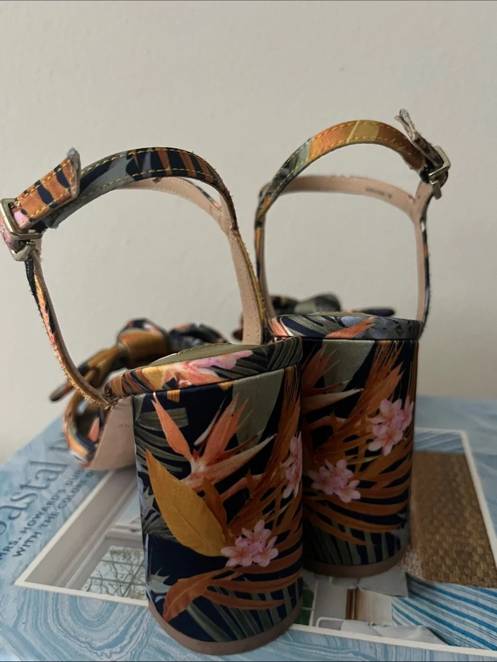 ANTONIO MELANI Gold & Navy Floral Knot Block Heel Sandals